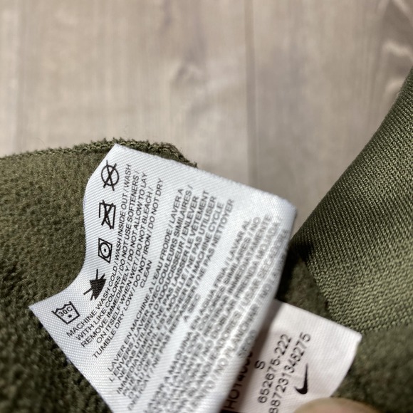 Cincinnati Bengals Hoodie Mens Small NFL Nike Therma Fit Salute To Service - Picture 11 of 13